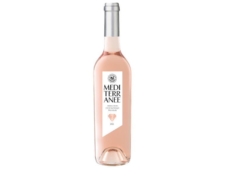 Bottle of rosé wine with the label 'Méditerranée Indication Géographique Protégée 2022' and a diamond.