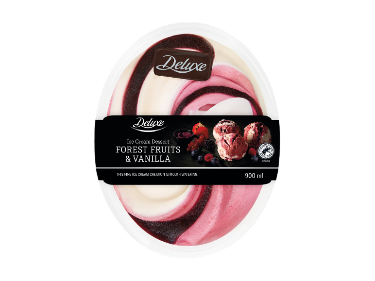 Ice cream dessert with forest fruits and vanilla, 900 ml.