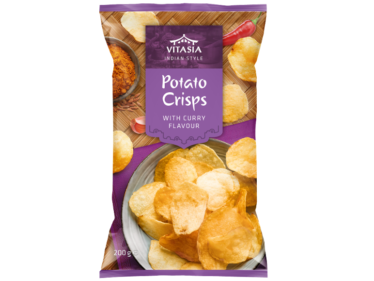 Packet of potato crisps with curry flavour, Indian style, 200 g.