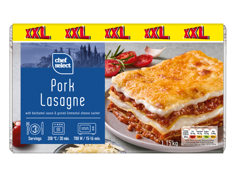 XXL pork lasagna with béchamel sauce and Emmental cheese, 1.15kg, 3 servings.