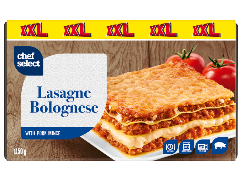 XXL Lasagne Bolognese with pork mince, 1150g, 3 servings, ready for oven or microwave.