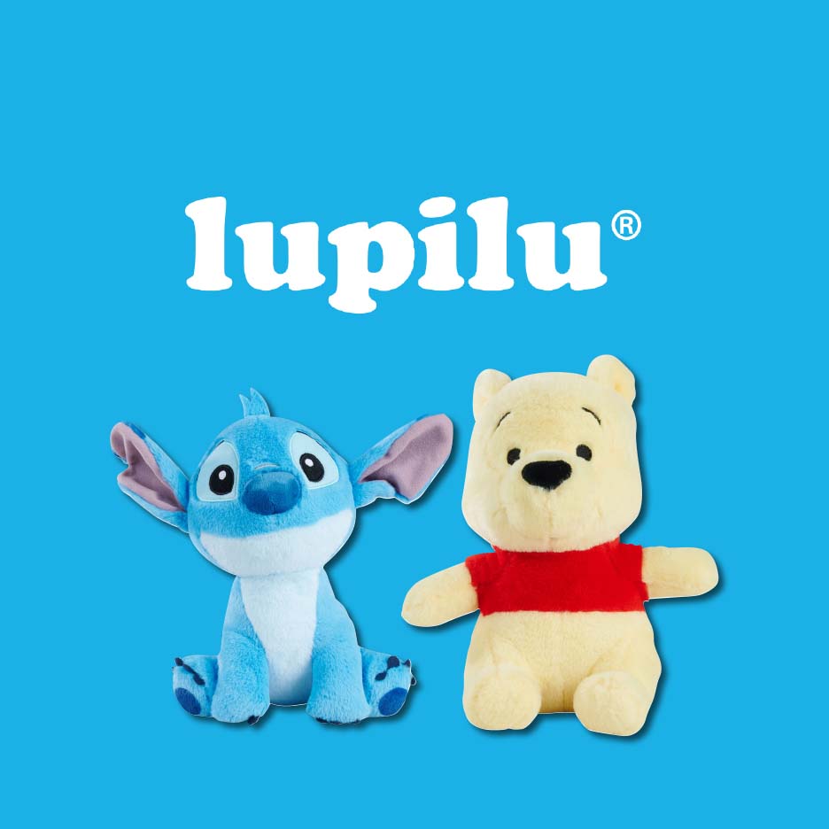 Two plush toys, Stitch and Winnie the Pooh, on a blue background with the text 'lupilu'.